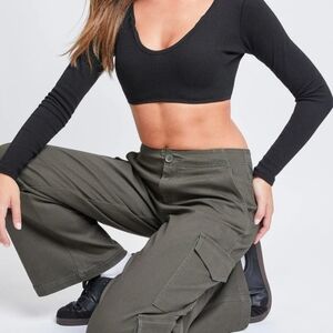 YMI Jeans Women's High Rise Double Pocket Wide Leg Cargo Pants Olive Green NWT